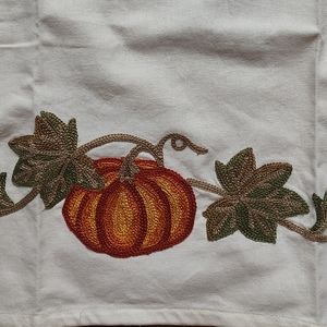 Williams Sonoma Pumpkin Embroidery Towel Kitchen Off White Green Orange Cotton